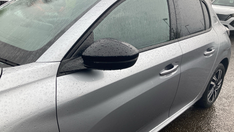 Peugeot 208 1.2 PureTech 100 Allure Premium + 5dr EAT8 Petrol Hatchback